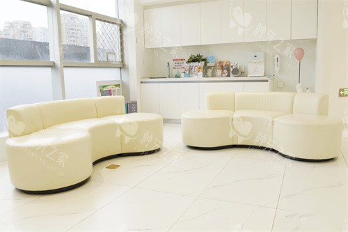 杭州下城口腔医院休息区