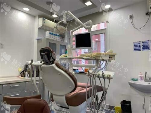 北京欢乐口腔华贸牙椅 北京欢乐口腔华贸牙椅