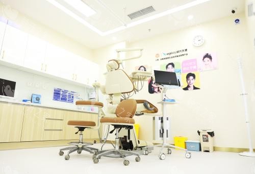 北京欢乐口腔回龙观东大街牙椅 北京欢乐口腔回龙观东大街牙椅