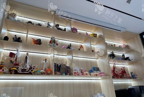 深圳蒙恩口腔展示柜示意图 深圳蒙恩口腔展示柜示意图