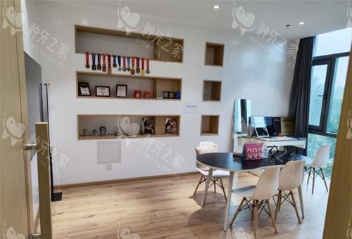 北京房山奔跑口腔怎么样?是北京种牙好的牙科!