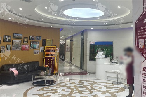 上海雅悦齿科顾村公园门诊大厅环境