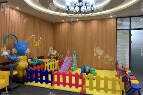 长春传阳口腔儿童玩耍区