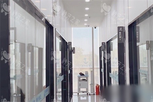 莱阳泉云口腔大寺街店走廊