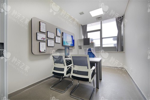 镇江瑞康口腔科医生办公室