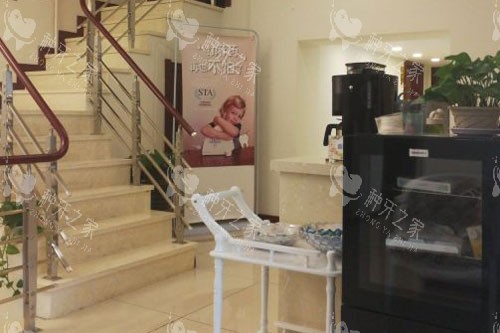 长春益牙优口腔门诊部(红旗街店)一楼环境图