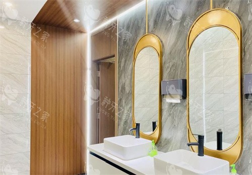 大理美伢口腔洗手间