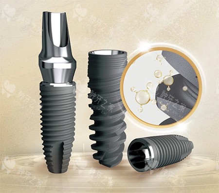 百齿泰泰锆3.0种植牙植体照片 百齿泰泰锆3.0种植牙植体照片