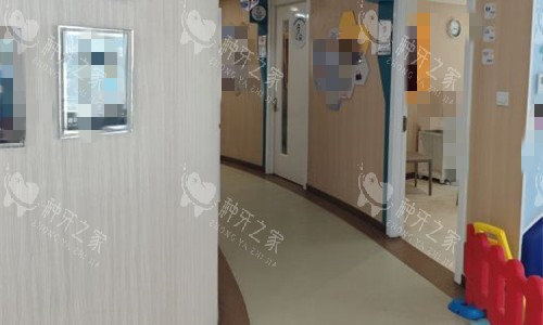 无锡维乐口腔走廊图