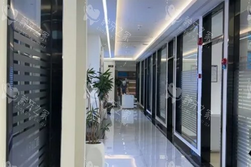 乐山牙米口腔诊室一角