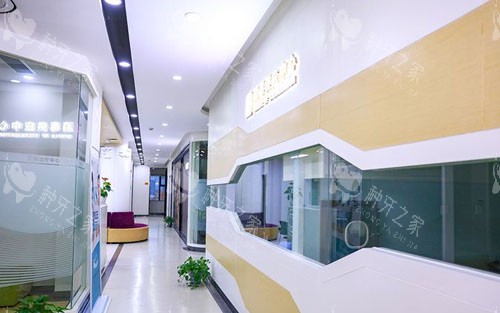 杭州西湖口腔走廊环境图