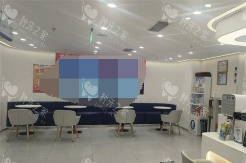 北京欢乐口腔种植牙价格已公布，具体多少钱需结合实况