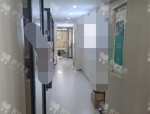 青岛市南可雅口腔走廊
