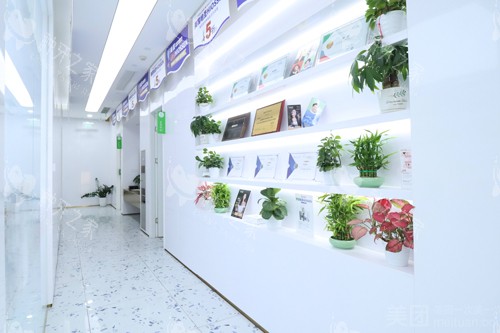 成都英博口腔青羊店环境图