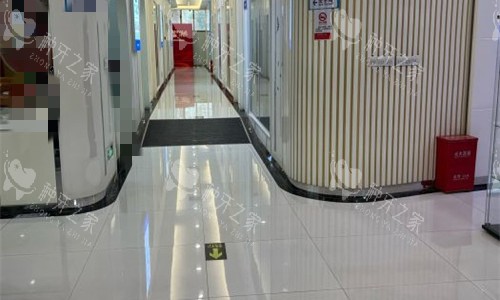 郑州拜尔口腔走廊图