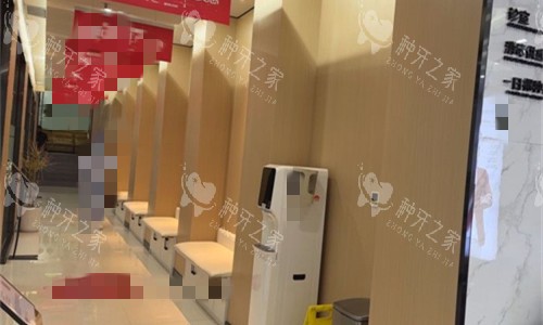 郑州唯美口腔走廊图