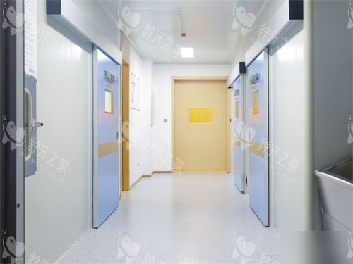 西安弗莱堡口腔手术室环境