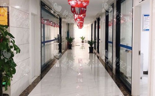 桂林春天口腔走廊环境实拍图