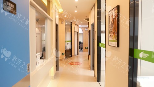 中山松鼠口腔坦洲店环境图