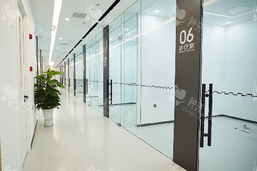 成都团圆口腔金牛院区诊疗区环境