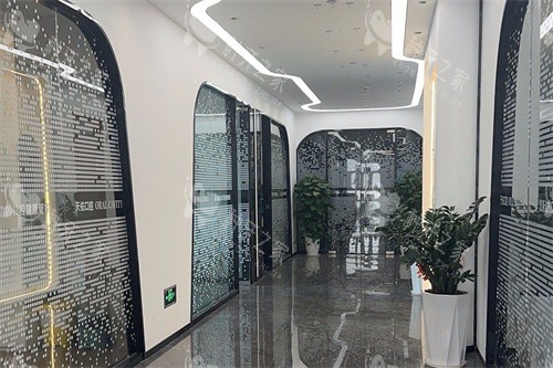 汕头天佑口腔医院走廊环境