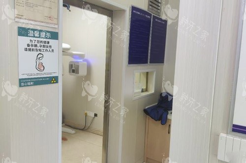 防城港桓博口腔CT室