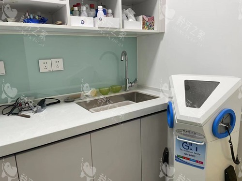 哈尔滨小白杨口腔消毒室