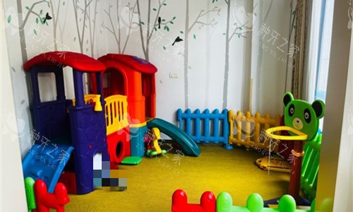 无锡美奥口腔儿童游乐区