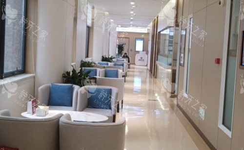 成都新桥口腔医院走廊示意图 成都新桥口腔医院走廊示意图