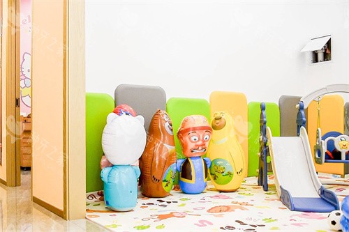 北京柏旭口腔儿童休息区