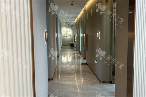 福清美特尔口腔诊疗室过道 福清美特尔口腔诊疗室过道