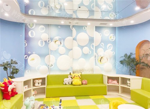 南宁蓝天口腔儿童游乐区 南宁蓝天口腔儿童游乐区